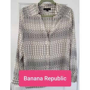Banana Republic geometric blouse